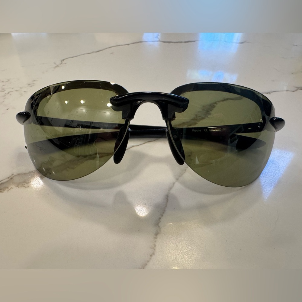 Maui Jim Hapuna Sunglasses (MJ-414-02) - Picture 2 of 7